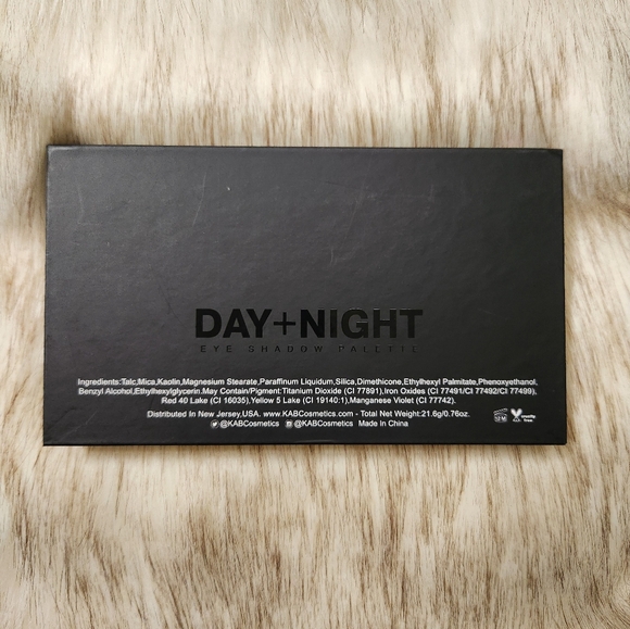 RARE DISCONTINUED Kab Cosmetics Day + Night Eyeshadow Palette - Picture 3 of 5